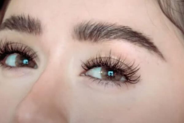 Finished Cheap DIY Eyelash Extensions, a completed DIY project