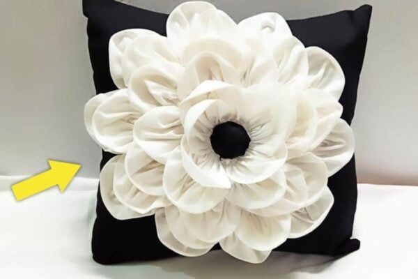 Finished DIY Flower Pillow Cover, a completed DIY project
