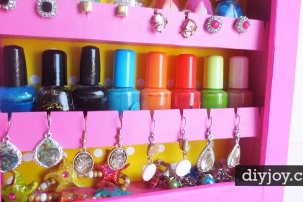 Finished DIY Jewelry Organizer, a completed DIY project