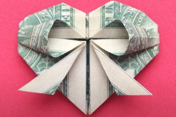 Finished Money Heart with a Bow, a completed DIY project