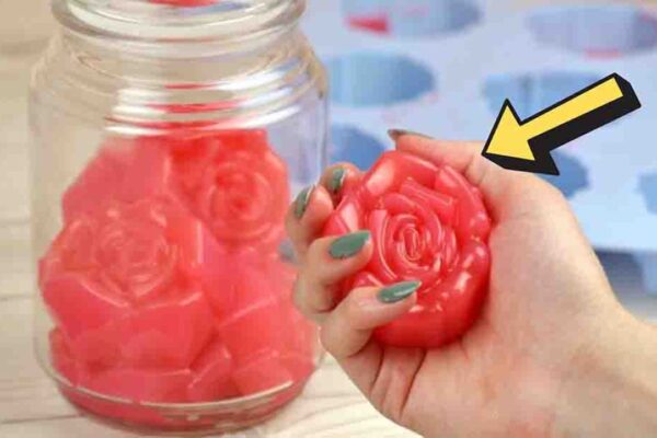 DIY Rose Jelly Soap, homemade and freshly served