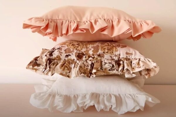 Finished a DIY Ruffled Cushion Cover, a completed DIY project