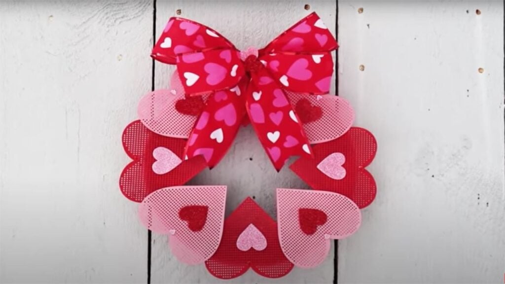 Finished a DIY Valentine Heart Wreath, a completed DIY project