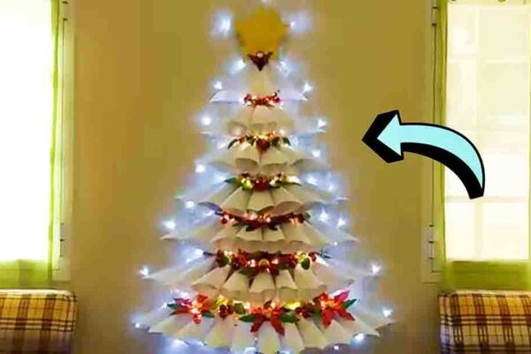 Finished DIY Recycled Wall Christmas Tree, a completed DIY project