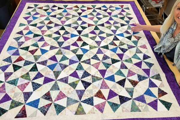 Finished Donna’s Roundabout Quilt, a completed DIY project