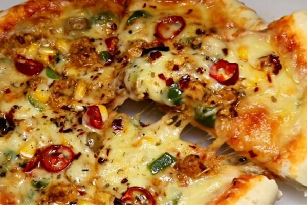 Double Cheese Chicken Pizza, homemade and freshly served