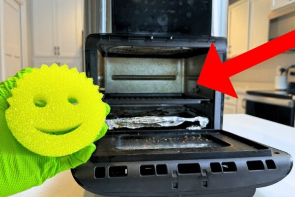 Quick Air Fryer Cleaning Hack!