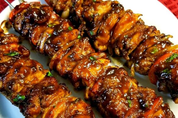 Easy and Delicious Oven-Baked Chicken Kabobs, homemade and freshly served