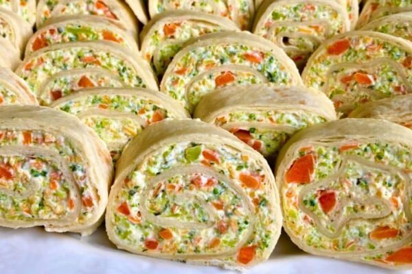 Easy and Yummy Veggie Pinwheels, homemade and freshly served