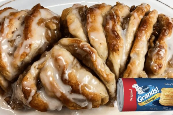 Easy Apple & Walnut Pull-Apart Bread, homemade and freshly served