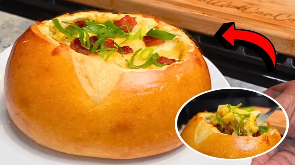 Easy Bacon Cheeseburger Soup Bread Bowl, homemade and freshly served