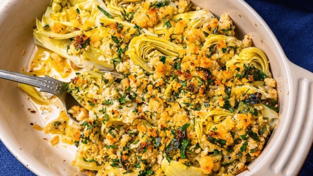 Easy Baked Artichoke Hearts, homemade and freshly served