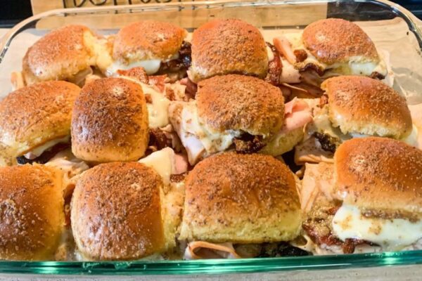 Easy Baked Club Sliders, homemade and freshly served