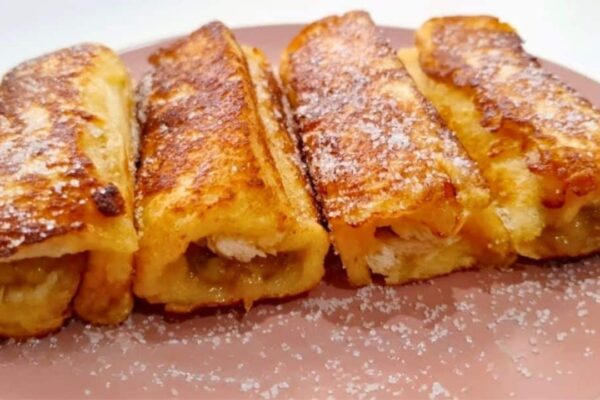 Easy Banana French Toast, homemade and freshly served