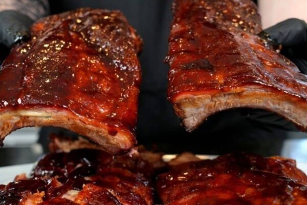 BBQ Ribs In 2 Ways, homemade and freshly served