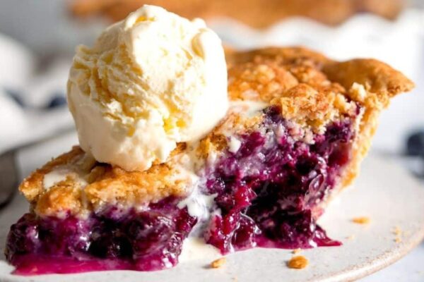 Easy Blueberry Crumble Pie, homemade and freshly served