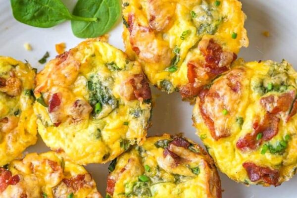 Easy Breakfast Egg Muffin, homemade and freshly served
