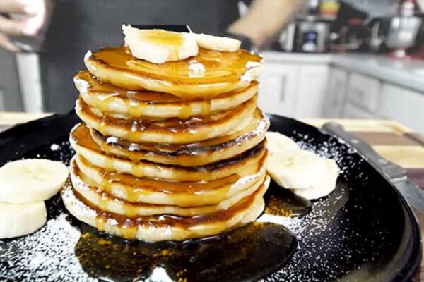 Easy Brown Sugar Banana Pancakes, homemade and freshly served