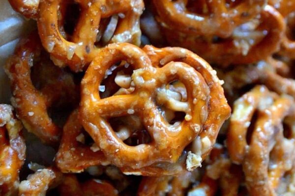 Easy Butter Toffee Pretzels, homemade and freshly served
