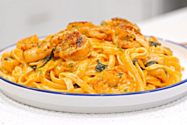 Easy 5-Star Cajun Shrimp Pasta, homemade and freshly served