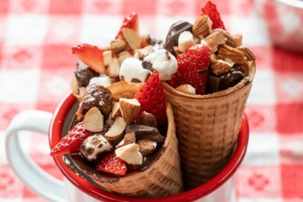Easy-to-Make Delicious Campfire Cones, homemade and freshly served
