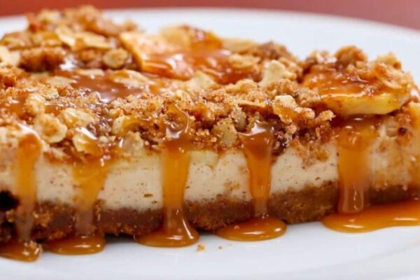 Easy Caramel Apple Crumble Cheesecake, homemade and freshly served