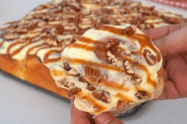Soft and Fluffy Caramel Pecan Rolls, homemade and freshly served