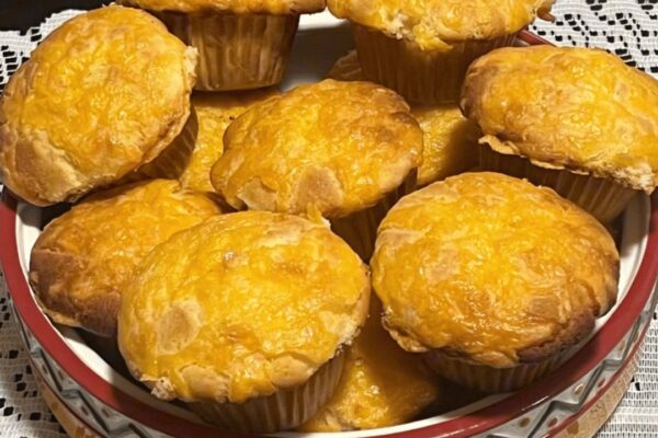 Easy Cheese Cupcakes, homemade and freshly served