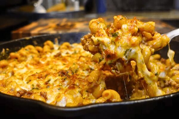 20-Minute Cheesy Hamburger Helper, homemade and freshly served