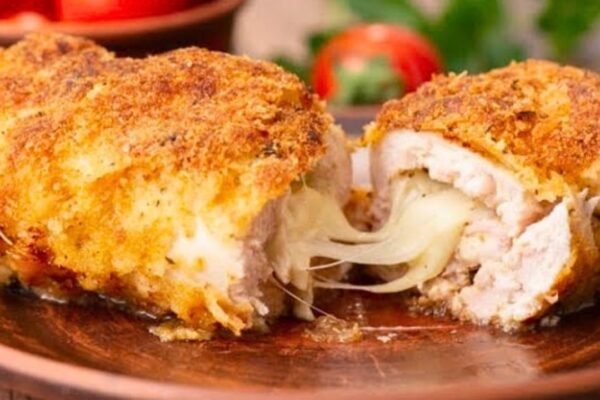 Easy Chicken Cordon Bleu, homemade and freshly served