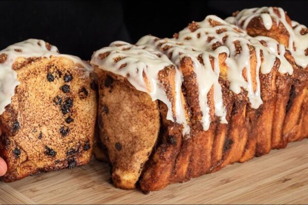 Easy Cinnamon Pull-Apart Bread Loaf, homemade and freshly served