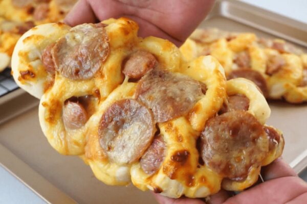 Easy Classic Sausage Bread, homemade and freshly served