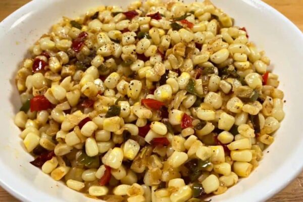 Easy 10-Minute Classic Skillet Tex-Mex Corn, homemade and freshly served