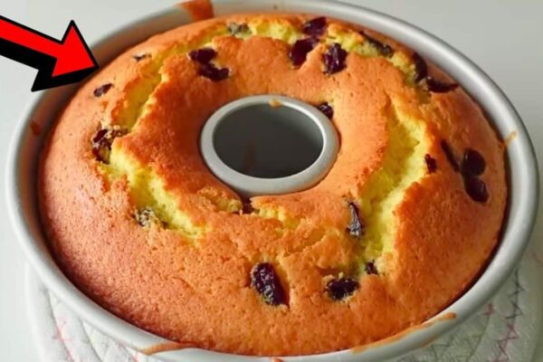 Easy Cranberry Orange Cake, homemade and freshly served