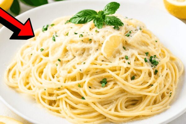 Easy Creamy Lemon Pasta, homemade and freshly served