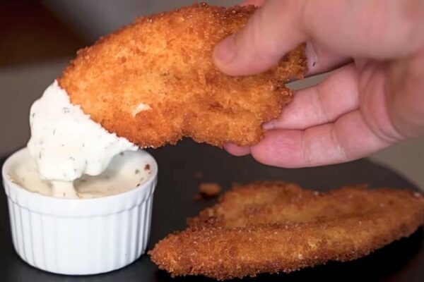 Crispy Chicken Tenders with Homemade Ranch, homemade and freshly served