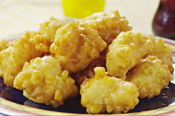 Easy Crispy Corn Fritters, homemade and freshly served