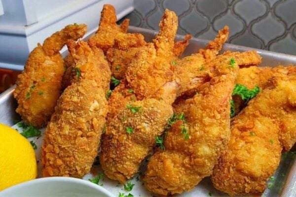 Easy-to-Make Crispy Fried Stuffed Shrimp, homemade and freshly served