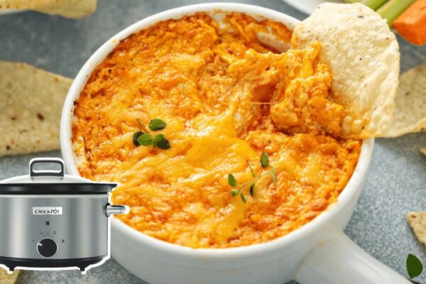 Easy Crockpot Buffalo Chicken Dip, homemade and freshly served