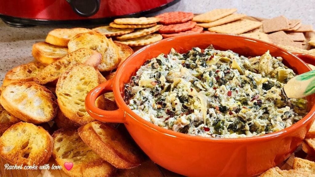 Easy Crockpot Spinach and Artichoke Dip, homemade and freshly served