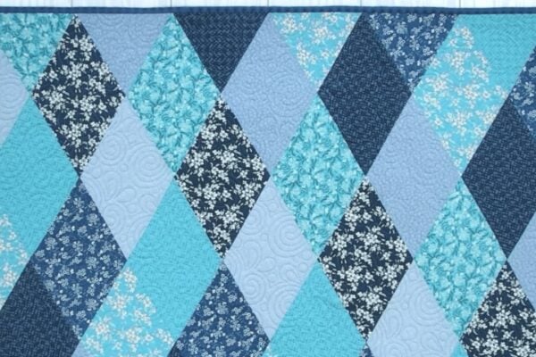 Finished Beginner-Friendly Diamond Daze Quilt, a completed DIY project