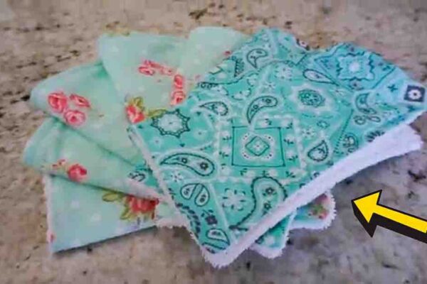 Finished Easy DIY Dish Rags, a completed DIY project