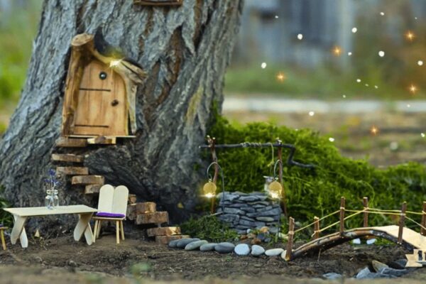 Finished a Fairy Garden on a Tree, a completed DIY project
