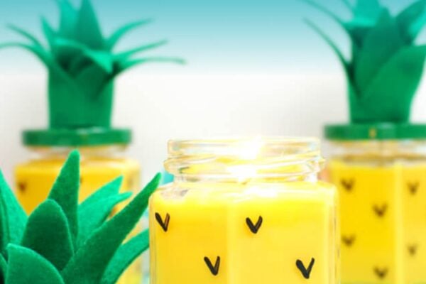 Easy DIY Pineapple Candles, homemade and freshly served