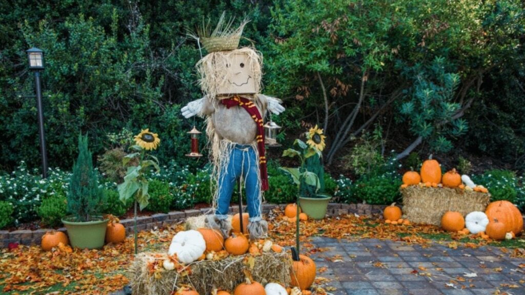 Finished Easy DIY Scarecrow Bird Feeder, a completed DIY project