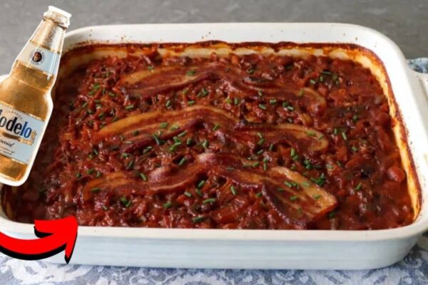 Drunken Baked Beans, homemade and freshly served