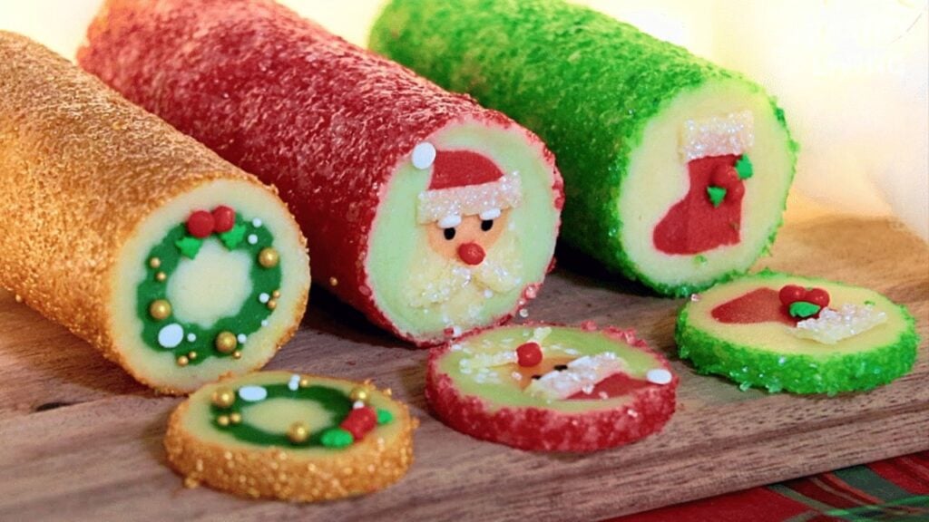 Easy Christmas Cookies, homemade and freshly served