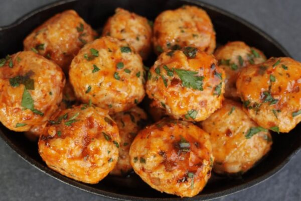 Easy Firecracker Chicken Meatballs, homemade and freshly served