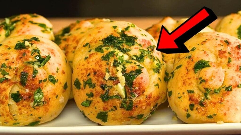 Easy Garlic Butter Cheese Balls, homemade and freshly served