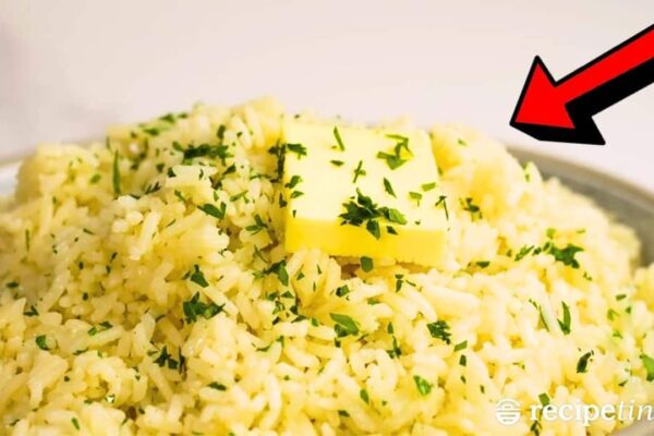 Easy & Tasty Garlic Butter Rice, homemade and freshly served